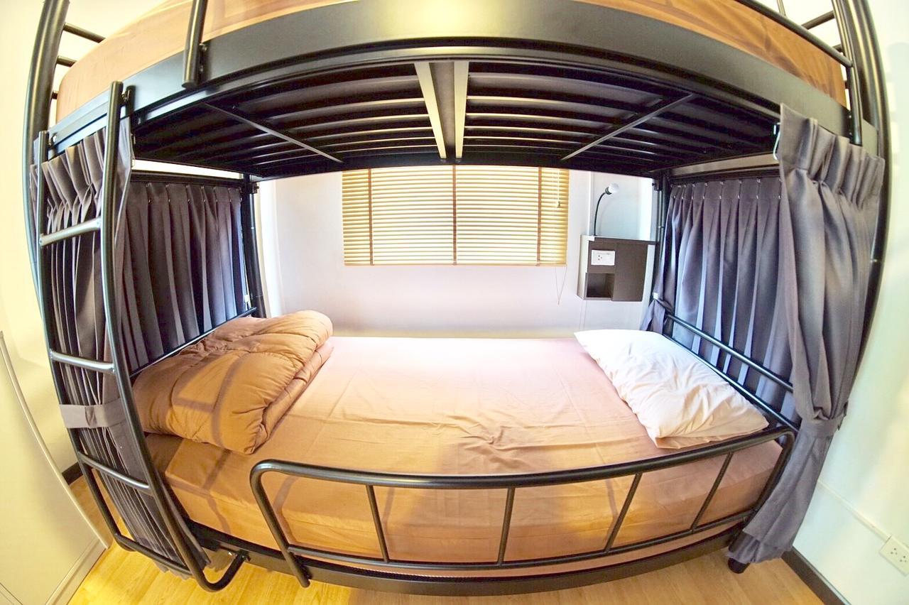 Inn Trog And Inn Soi (Adults Only) Bangkok Extérieur photo