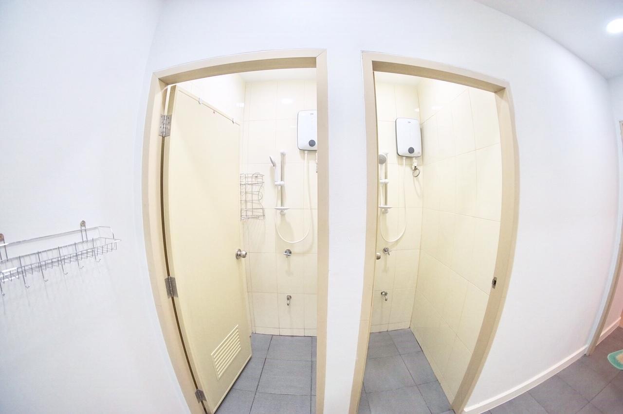 Inn Trog And Inn Soi (Adults Only) Bangkok Extérieur photo