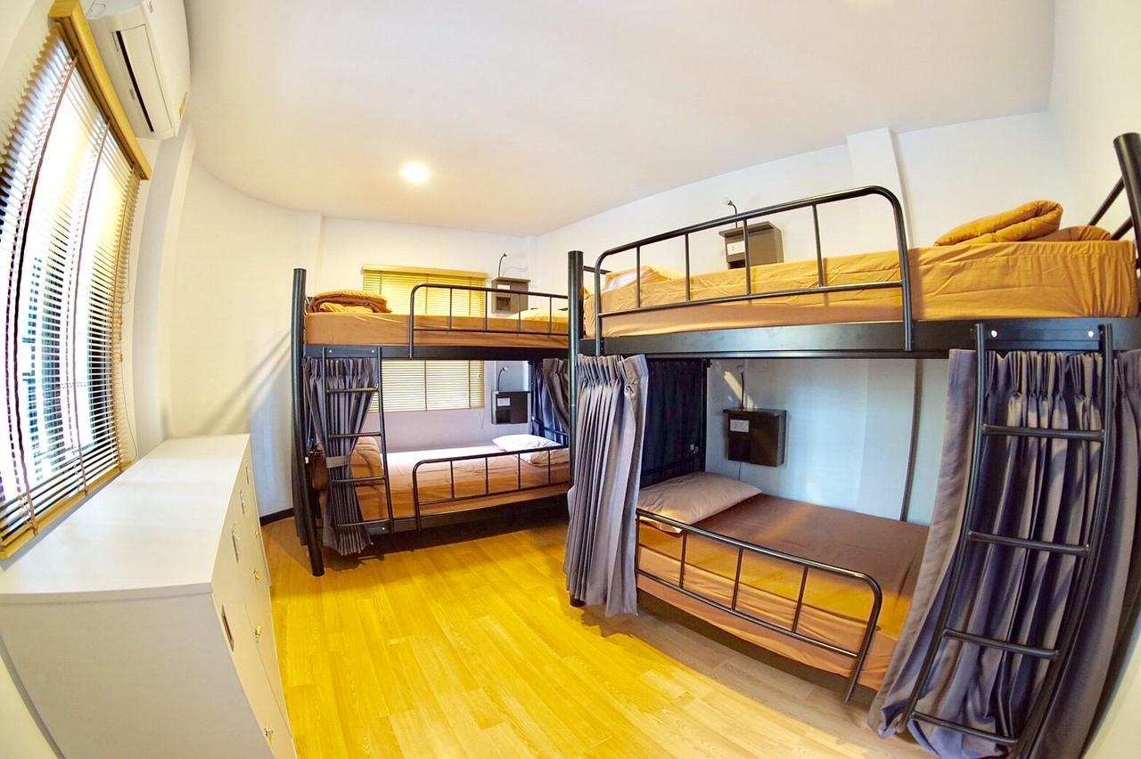 Inn Trog And Inn Soi (Adults Only) Bangkok Extérieur photo