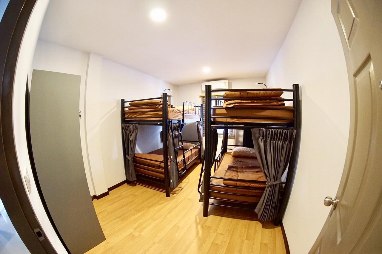 Inn Trog And Inn Soi (Adults Only) Bangkok Extérieur photo